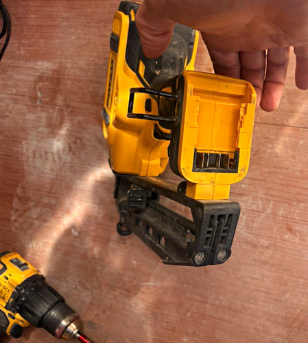 Dewalt dcn660 18v - dewalt, brushless