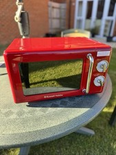 Russell Hobbs RHMM701R 17L 700-Watt Microwave Oven - Red