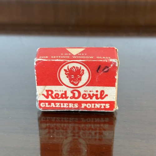 Vintage red devil - red,