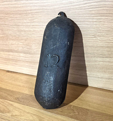 Vintage heavy cast iron - cast,