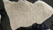 Natural Sheepskin rugs Brand New skins Best Price Good Quality!!!