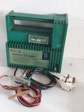 Halfords 5AMP Battery Charger, 12volt, 