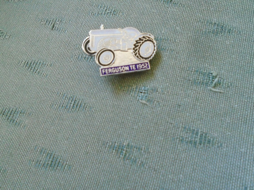 The ferguson 1952 tractor - ferguson,