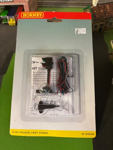 Hornby r406 colour light - colour,