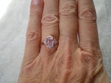 Kolum Kunzite & Zircon ring, size N/O, 1.85 carats, in  1.72 grams of Rose Gold