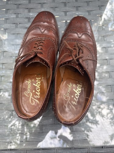 Vintage corniche trickers - by,