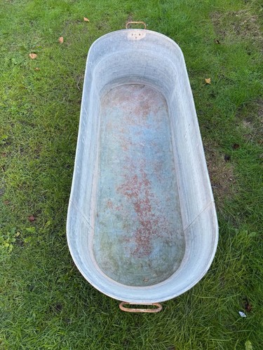 Vintage galvanised tin - vintage,