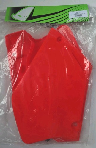 New red ufo - red,