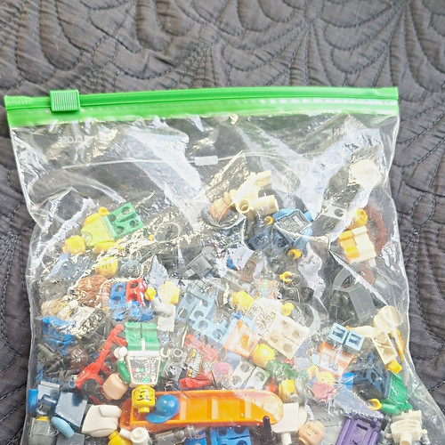 Lego minifigure parts - minifigure,