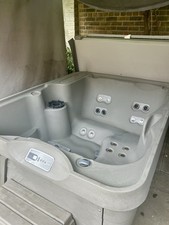 Freeflow Azure 4 Persons Hot Tub