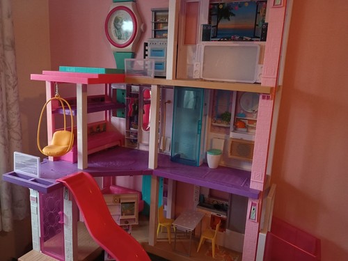 Barbie dream house great - dream,