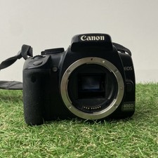 Canon EOS 400D / DSLR Camera