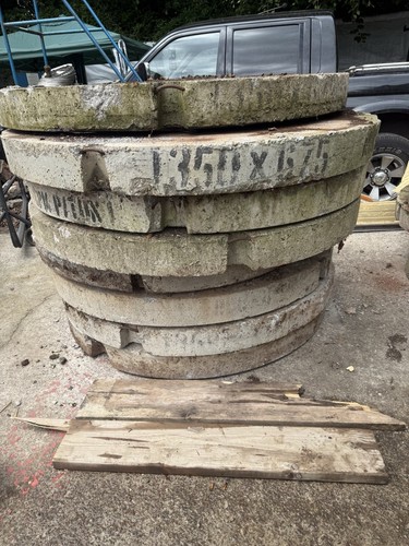 Concrete manhole ring lids - /,