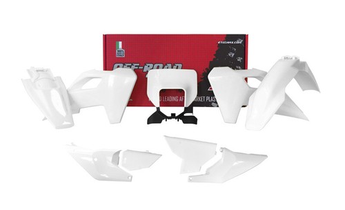 Rtech plastic kit pieces - rtech,