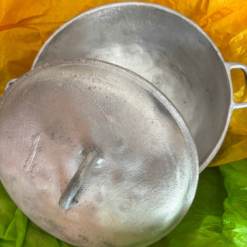 Jamaican dutch pot - dutch, (dutchie)