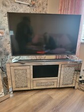 Crushed Diamond Mirrored TV