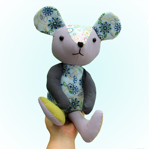 Memory mouse sewing pattern