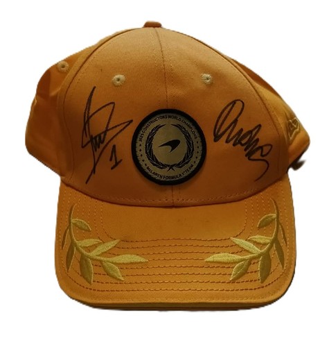 Hand signed lando norris - signed,