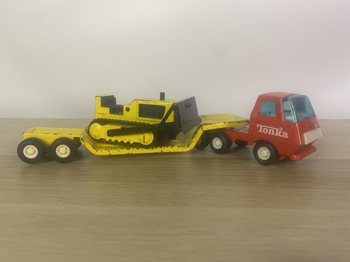 Vintage 1970s tonka truck - tonka,