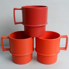 Vintage TUPPERWARE Orange Mugs