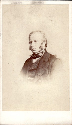 Older man studio earl - man,