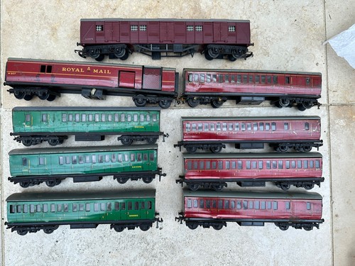 Hornby dublo suburban - hornby, br(sr)