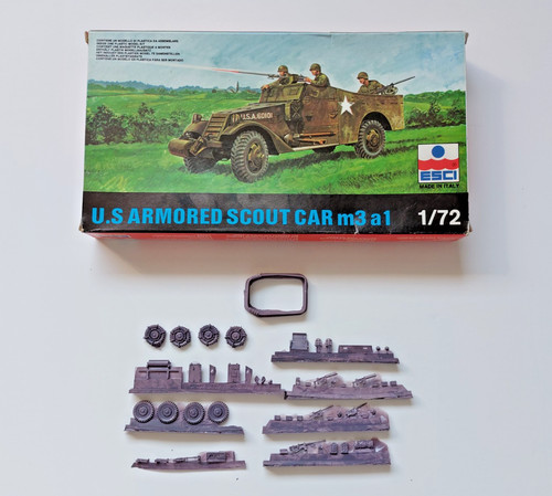 Esci m3a1 scout car - 1/72,