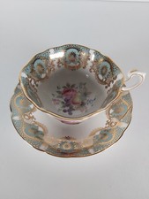 Paragon Quatrefoil Shape Pale