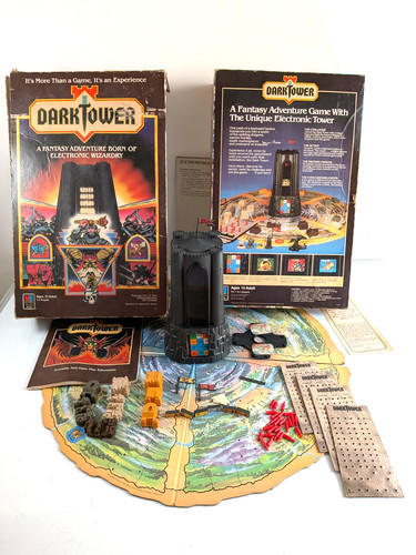 1981 dark tower - 1981, board
