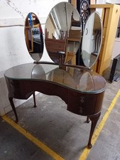 Vintage RIGHTON FURNITURE Kidney Shaped Triple Mirror Dressing Table CS M30 
