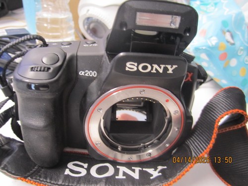Sony a200 digital 2mp - 10.2mp, slr