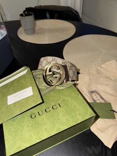 Gucci belt with buckle - gucci, g