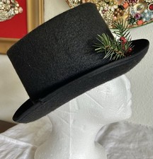 Dickens Carolers Black Felt