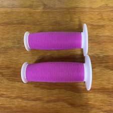 BICYCLE HANDLE BAR GRIPS FOR SCHWINN PREDATOR BMX OLD SCHOOL & OTHERS NOS