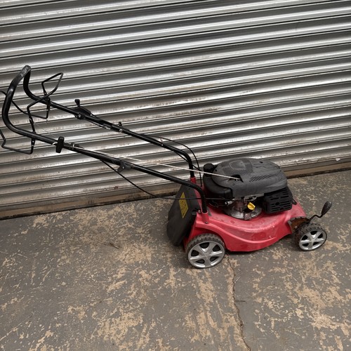 Petrol lawn mower - no, bag