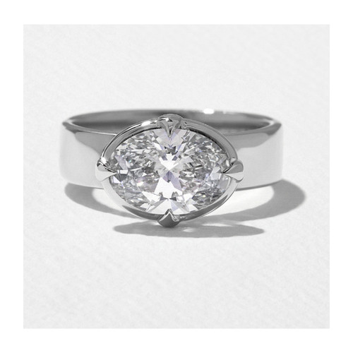 Diamond ring engagement - diamond, gold