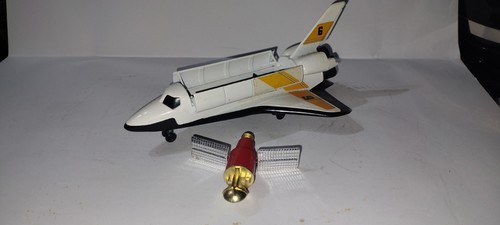 Corgi 007 moonraker - 007,