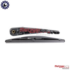 WIPER ARM WINDOW CLEANING