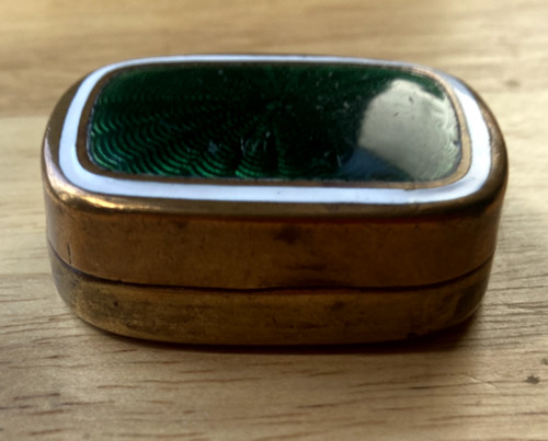 Collectable antique small - antique,