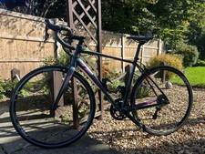 Ladies Medium Frame Giant Road