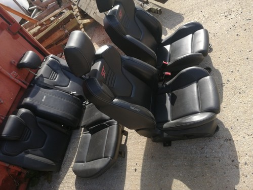 Ford focus full interior seats - focus,