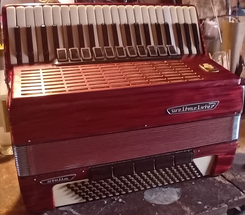 Accordion weltmeister 1210 - accordion,