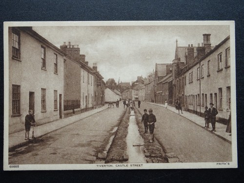 Devon tiverton castle street - devon,