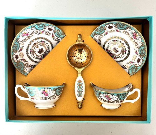 Historic royal palaces - royal, crown