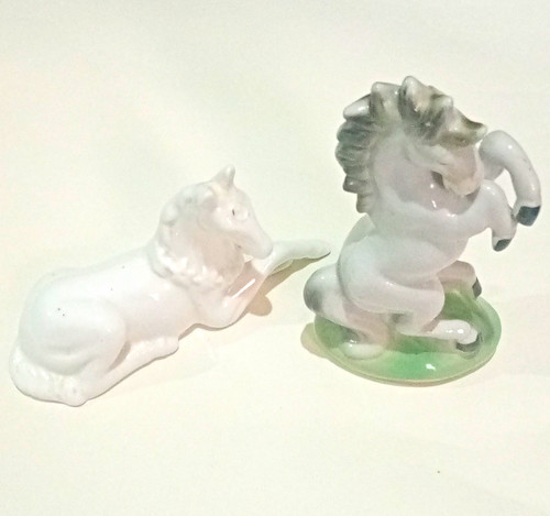 White glossy ceramic horse - white,