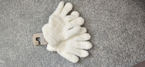 Gloves