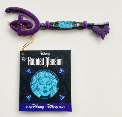 Disney ltd edition halloween - disney,