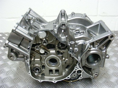 Nc750x dct engine crankcases - dct,