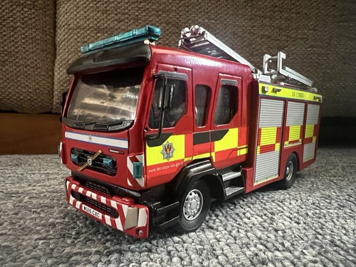 Fire brigade models - 1/48, volvo