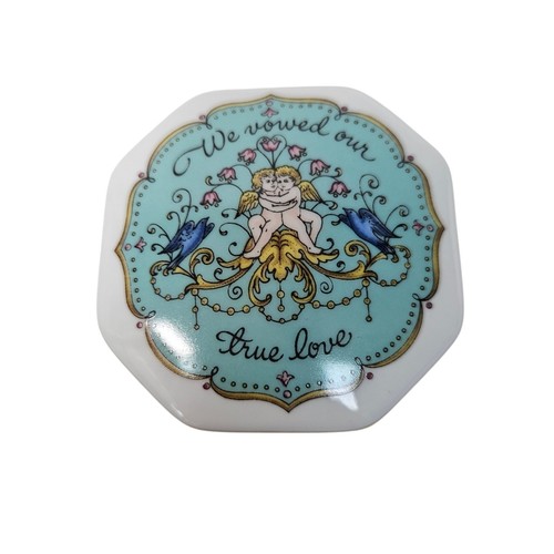 Franklin porcelain music box - franklin,